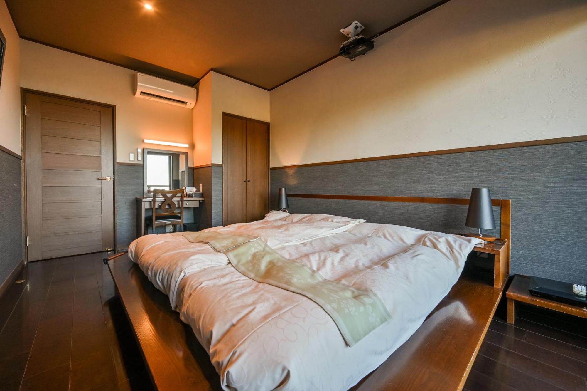 Kaze No Tani No Iori Hotel Gamagori Exterior photo