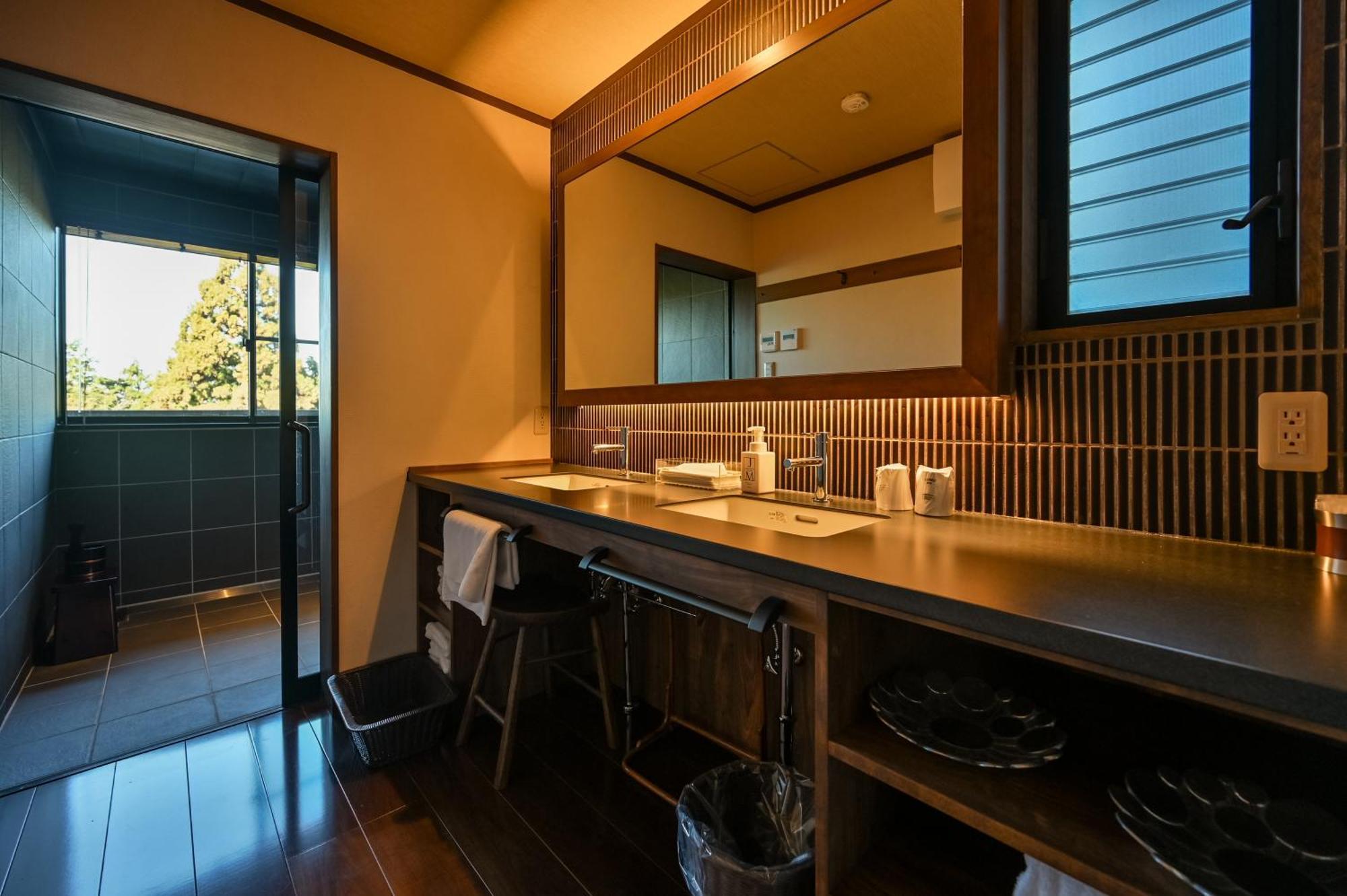 Kaze No Tani No Iori Hotel Gamagori Exterior photo