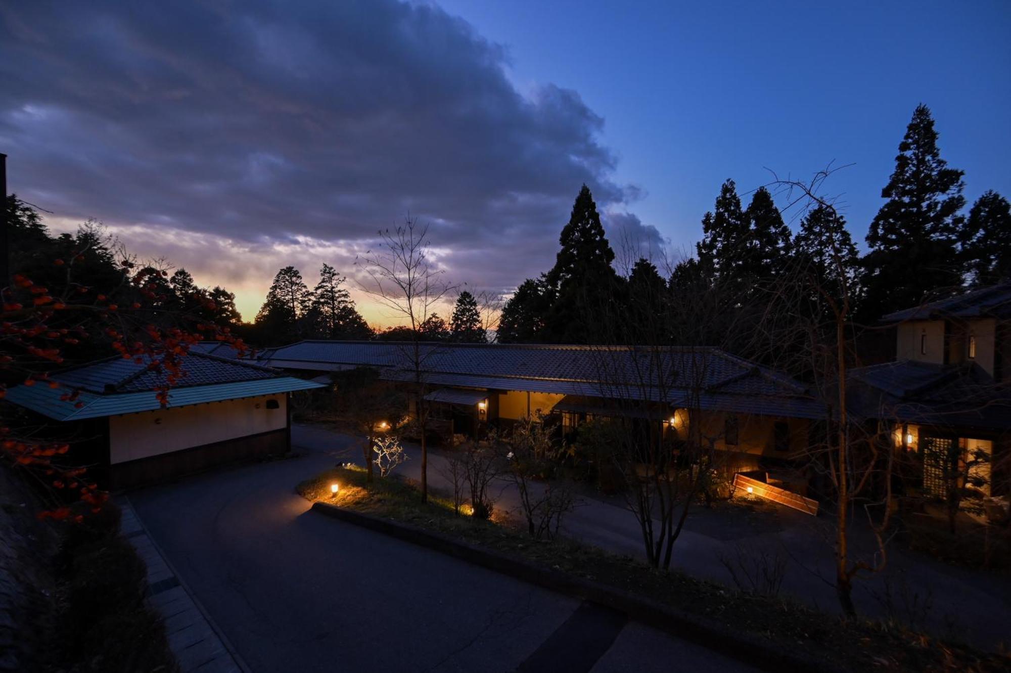 Kaze No Tani No Iori Hotel Gamagori Exterior photo
